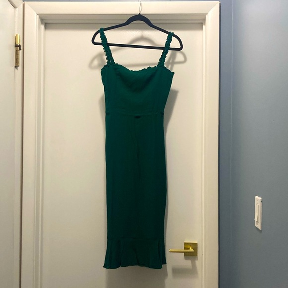Reformation Dress - emerald green Wilshire Ruffle - Picture 4 of 8